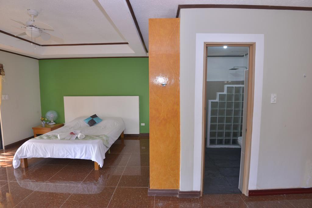 Lanas Beach Resort Romblon Island Camera foto