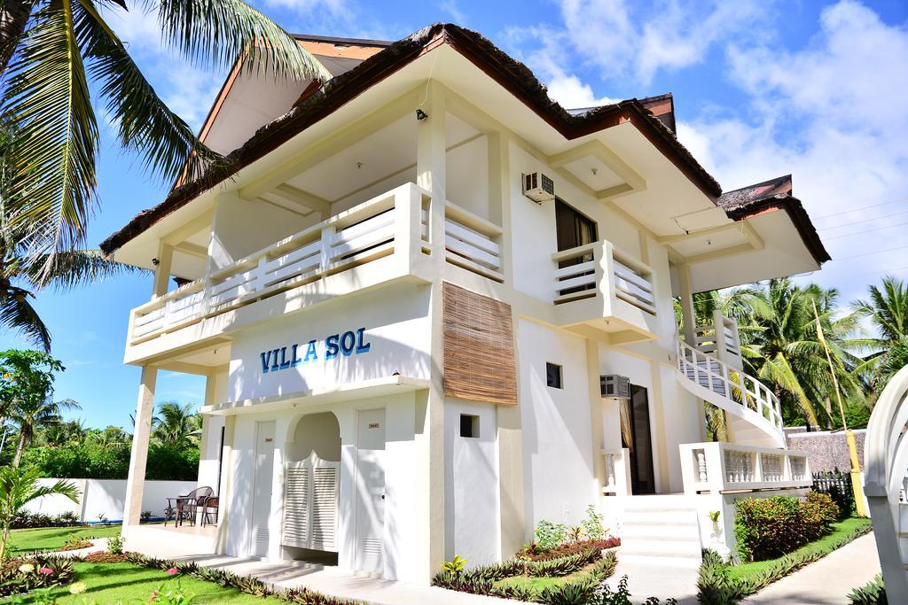 Lanas Beach Resort Romblon Island Esterno foto
