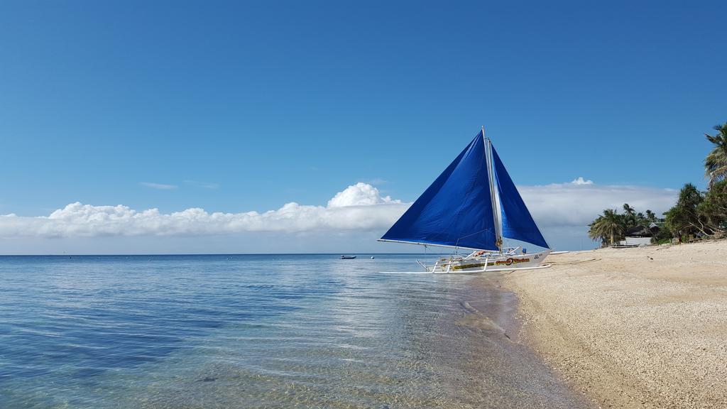 Lanas Beach Resort Romblon Island Esterno foto